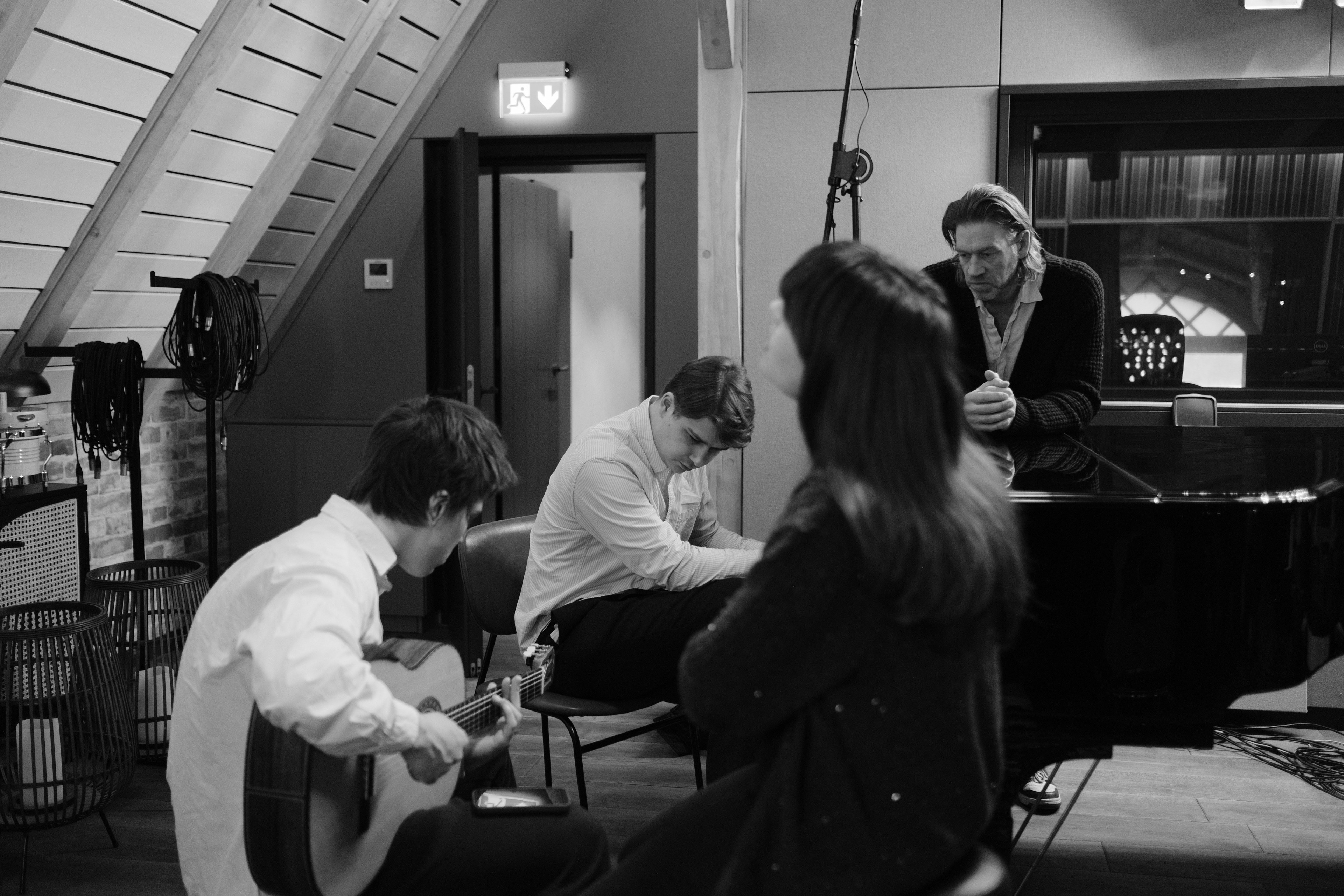 Ani Aronian — Weissenhaus Recordings — photograph 07 by Levon Arakelyan