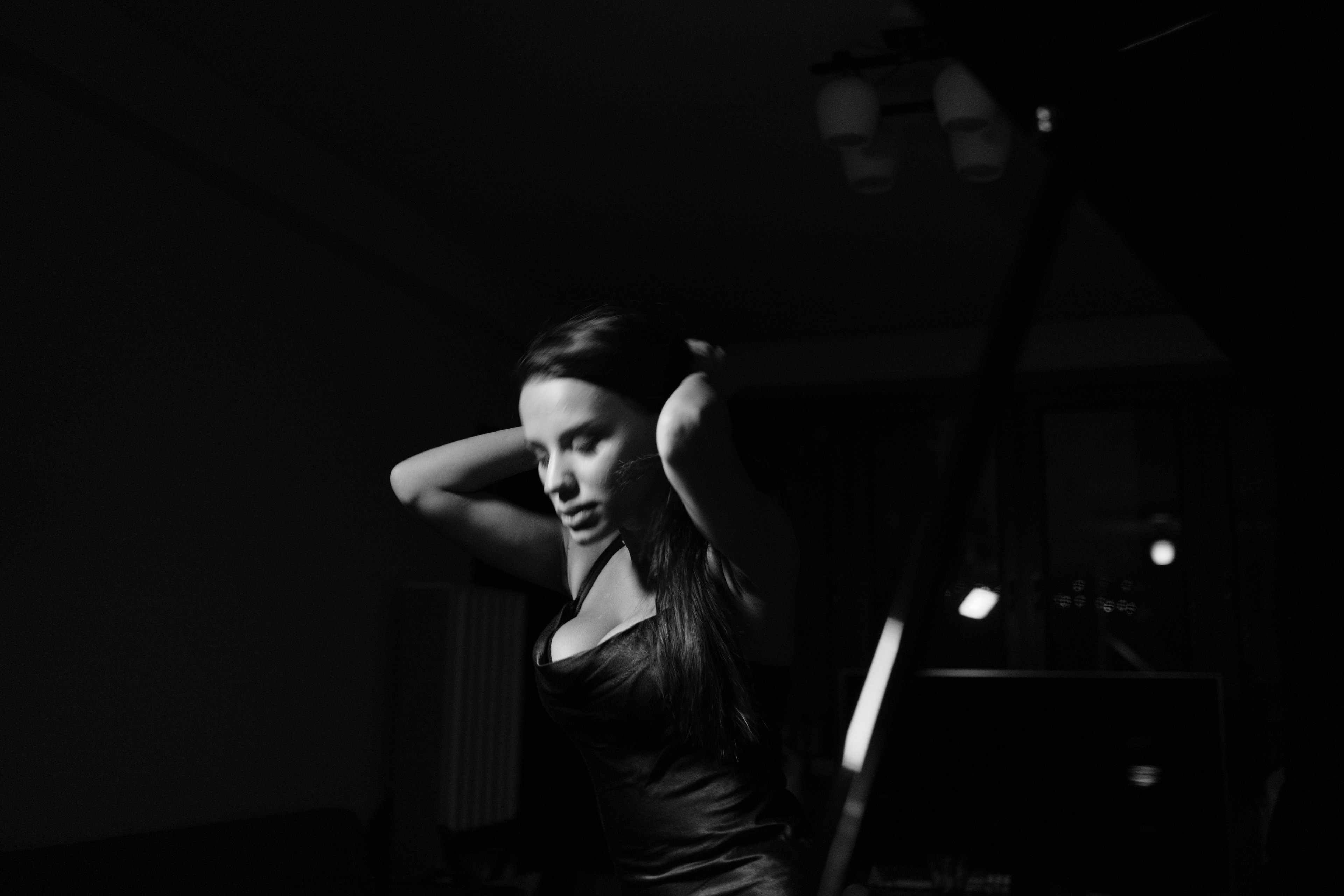 Mona — photograph 02 by Levon Arakelyan