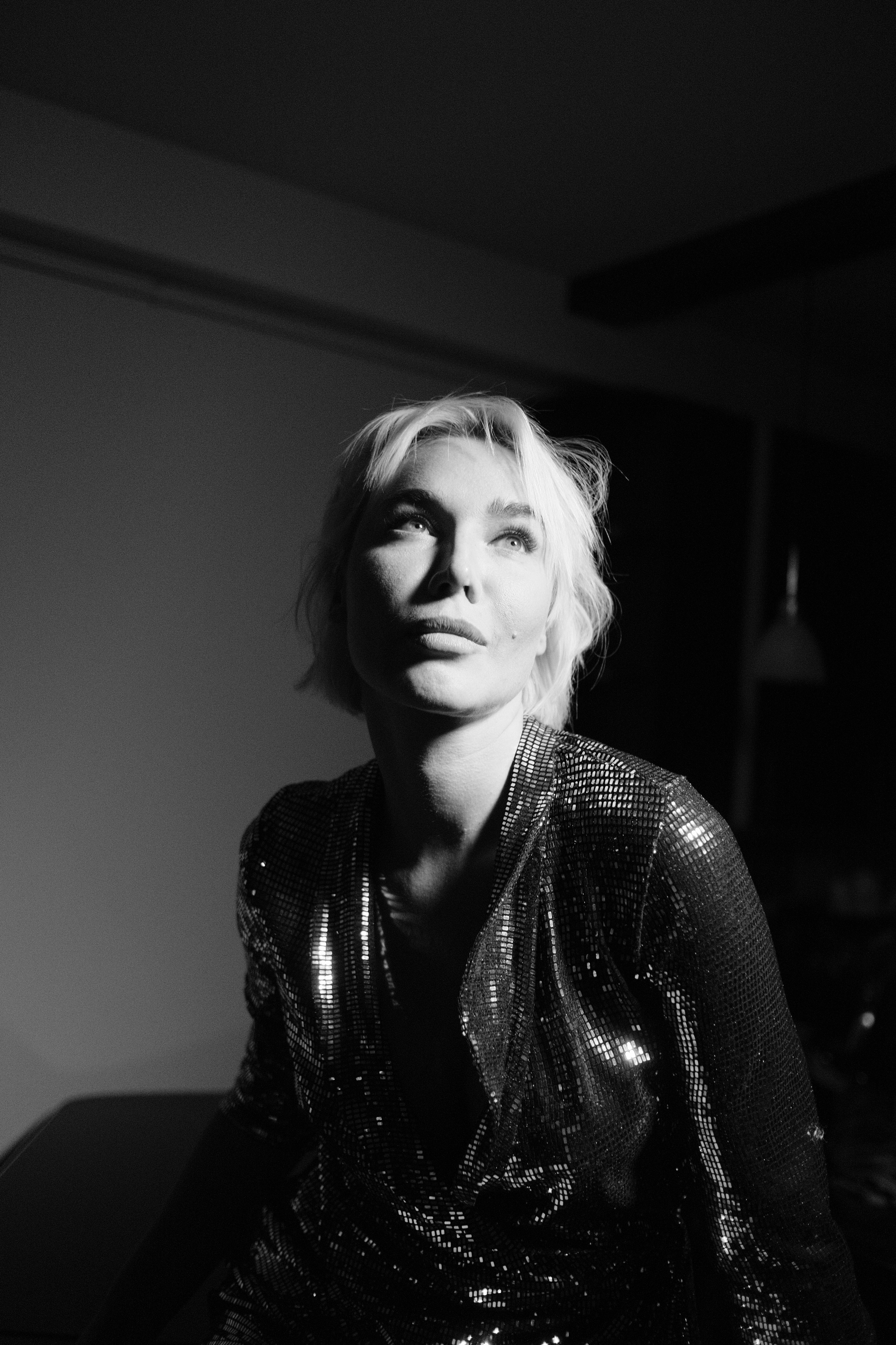 Nata & Katya — photograph 03 by Levon Arakelyan