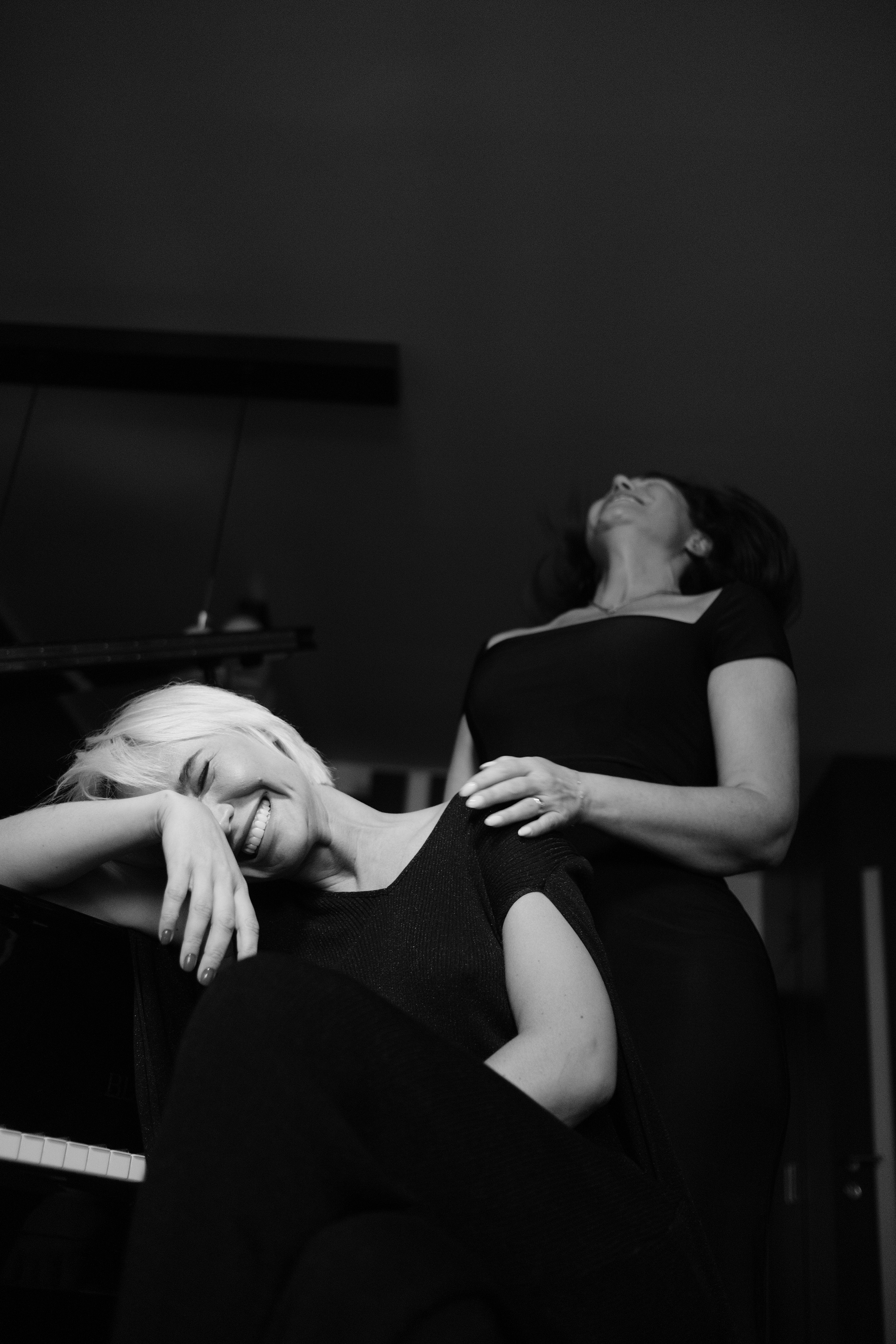 Nata & Katya — photograph 06 by Levon Arakelyan